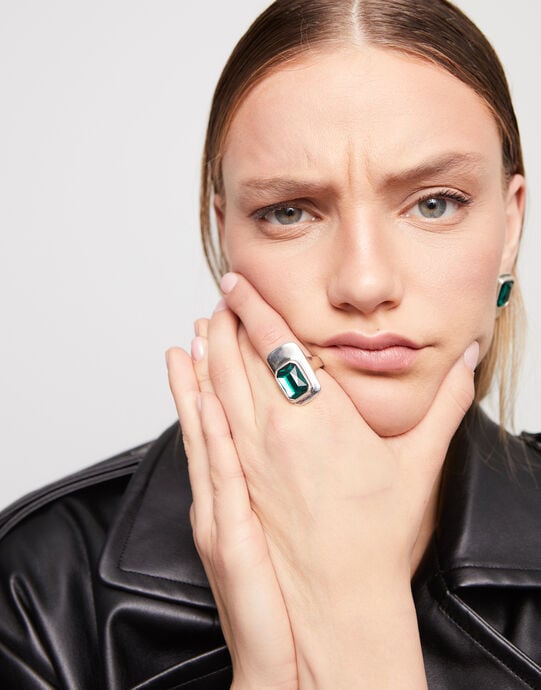 Ring with green crystal, Silver, large